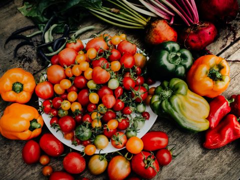 Gemüse: Foodsave-Bankette retten Lebensmittel vor der Biogas-Anlage.