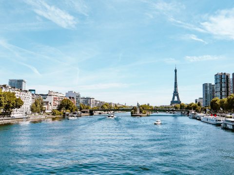 Photo: (c) Unsplash.com/Grant Van Cleemput